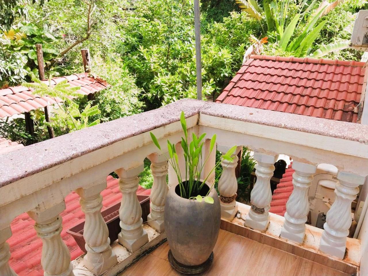 Angkor Dino B&B Siem Reap Extérieur photo
