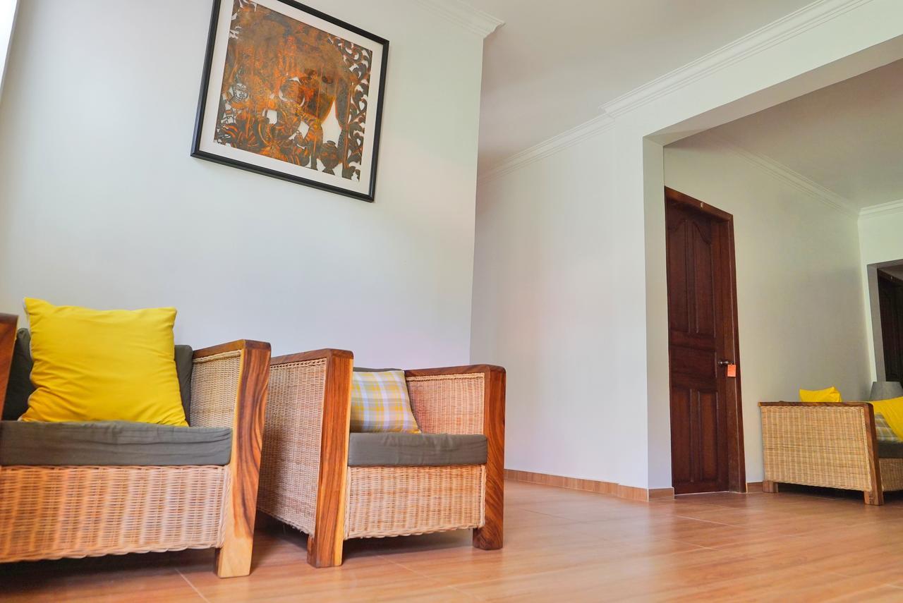 Angkor Dino B&B Siem Reap Extérieur photo